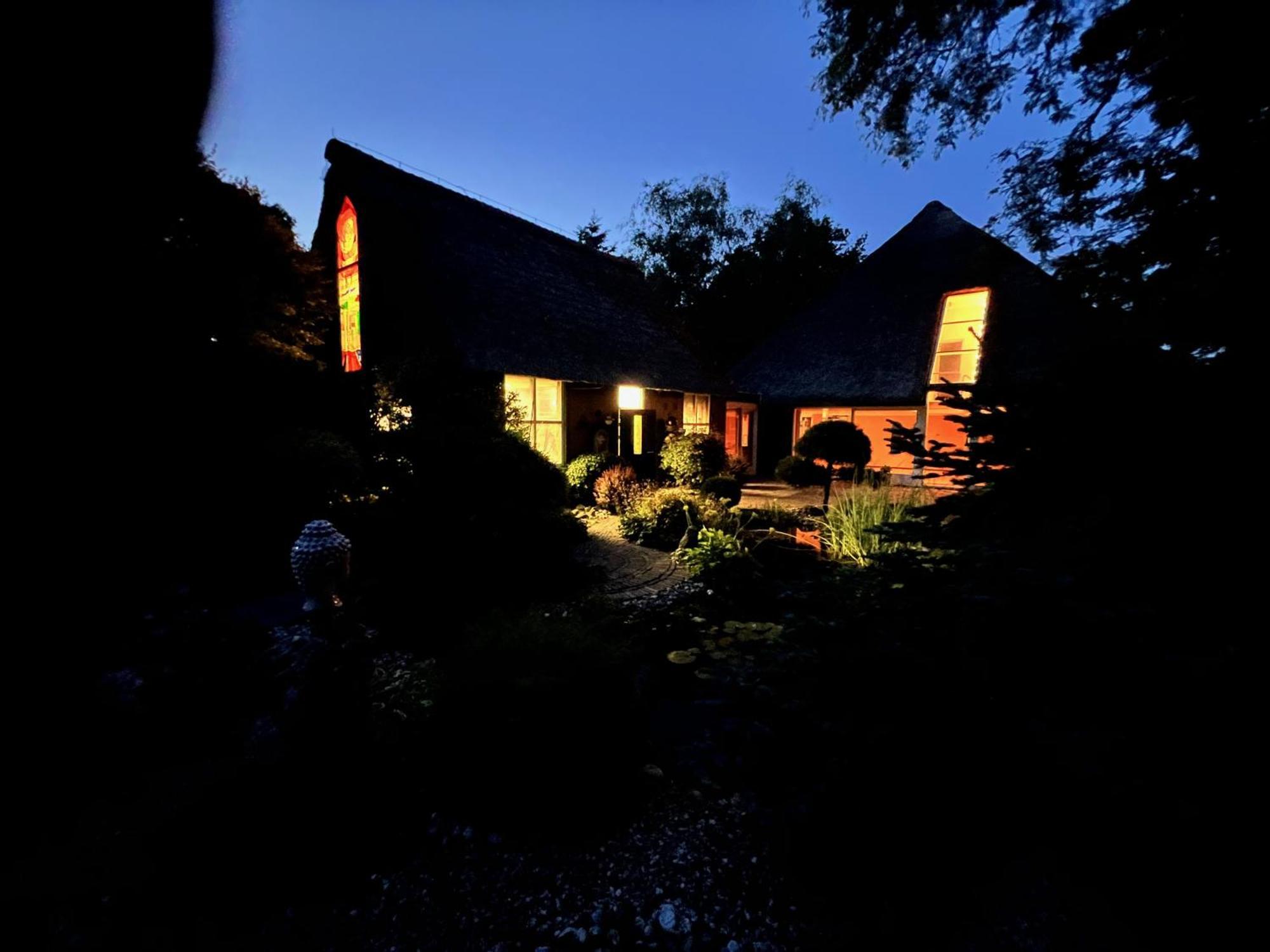 Dream Apartments Hoogwoud Bagian luar foto